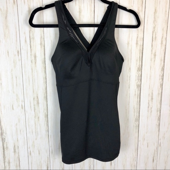 Black Athleta Tank with built in bra - Picture 1 of 5